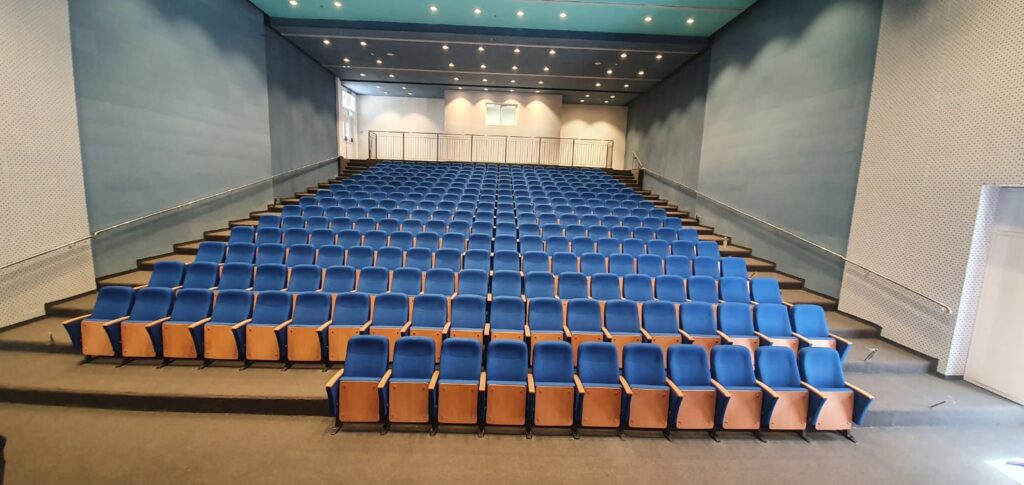 conference chairs, conference chair, 
conference seating, theather seat, customized seats, folding theater seats